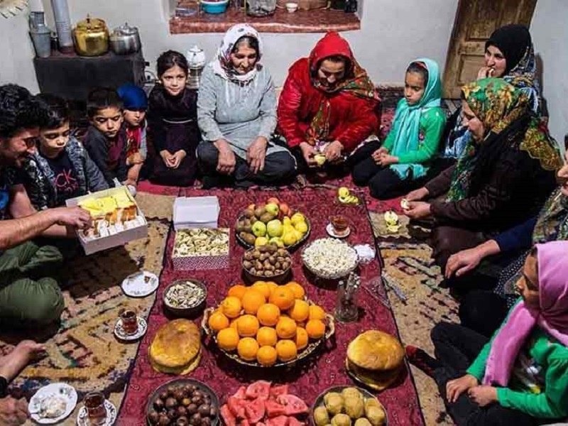 فرهنگ بومی اصفهان آداب و رسوم محلی | شب یلدا در اصفهان