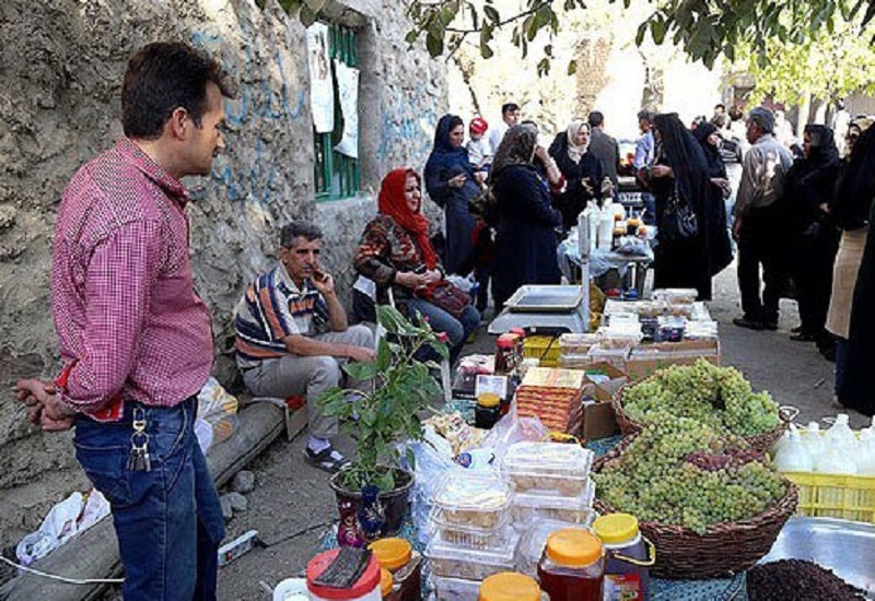 Persian Customs in Malayer Iran | Grape Festival