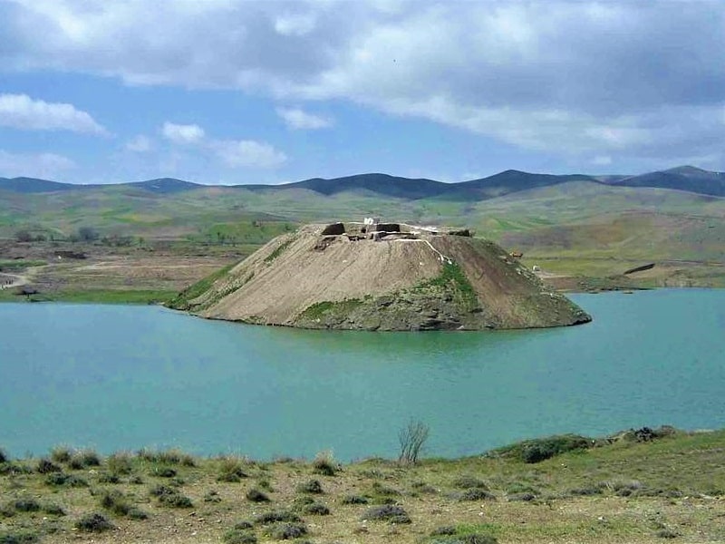 Malayer Gunsepan Hill | Malayer Iran Tourist Attractions