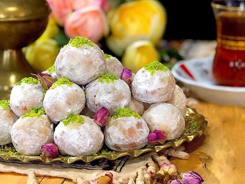 Popular Persian Sweets | Iranian Qottab