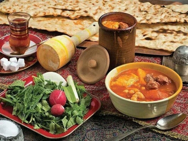 Iranian Foods Yakhni-e Nokhod | What to eat in Shiraz Iran
