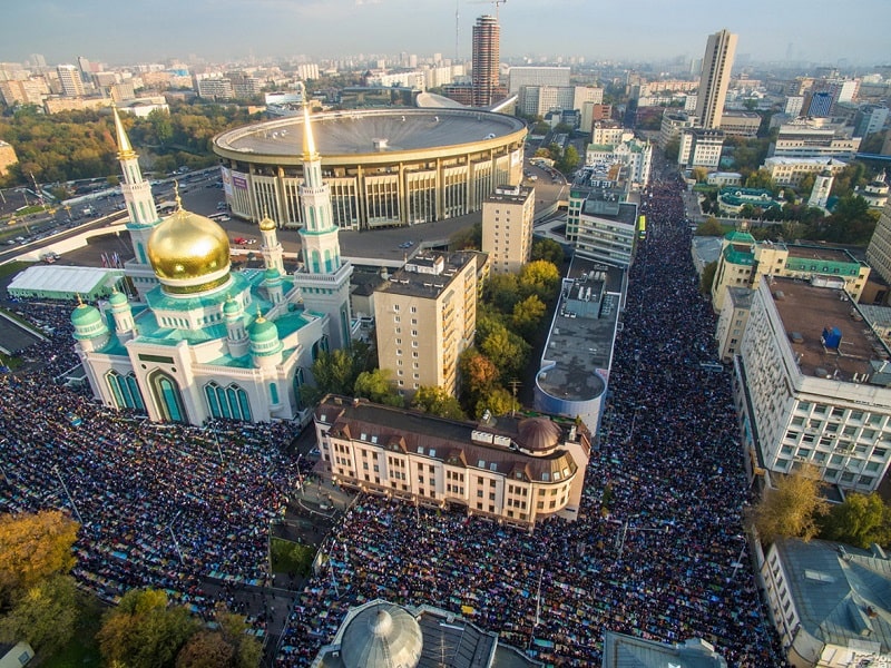 Eid al-Fitr prayers in Moscow | Ramadan Around the world