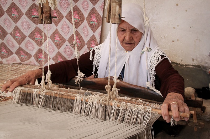 سفره بافی کرمان | سوغات صنایع دستی کرمان