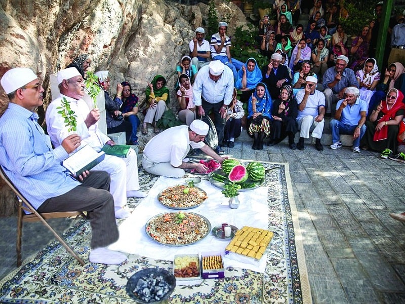 فرهنگ بومی، آداب و رسوم محلی و سنتی میبد | آداب و رسوم زرتشتیان یزد و میبد | جشن مهرگان و خوان مهرگانی