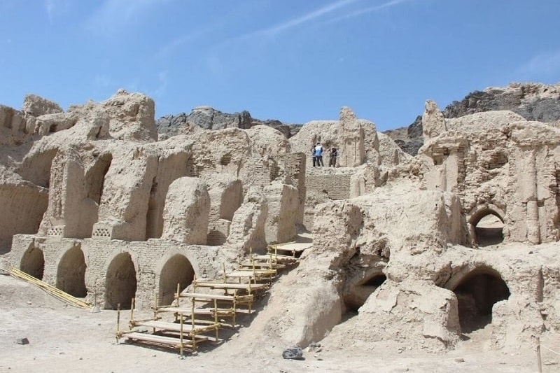 قلعه چهل دختران زابل | جاذبه گردشگری سیستان بلوچستان، زاهدان، چابهار، زابل، کنارک، سراوان و ایرانشهر