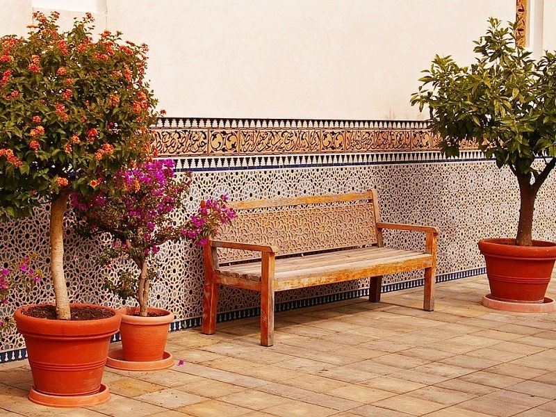 کاشی و سرامیک حیاط، ویلا، بالکن، پارکینگ | کاشی حیاط متناسب با محیط