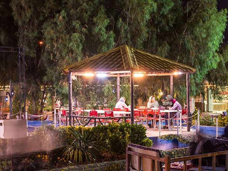 Restaurants and Cafes in Isfahan Iran Persian Food | Bon Appetit Restaurant