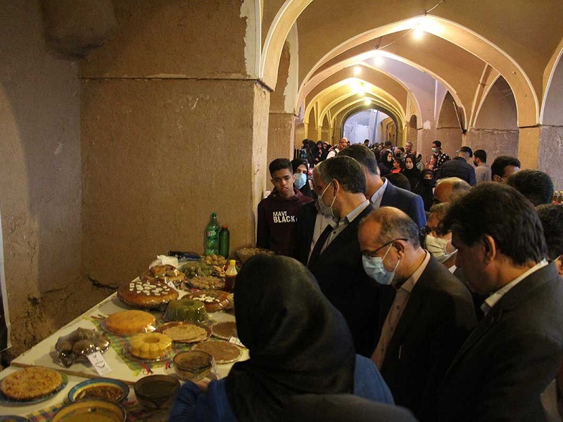 جشنواره نان میبد | بهترین باغ، کافه، فست‌فود، سفره‌خانه و رستوران‌های میبد