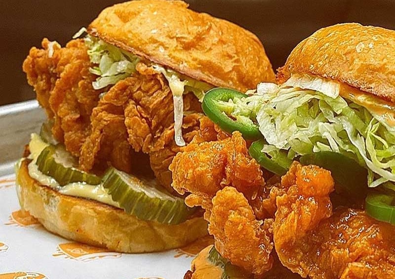 کافه آبیاکو میبد | بهترین باغ، کافه، فست‌فود، سفره‌خانه و رستوران‌های میبد